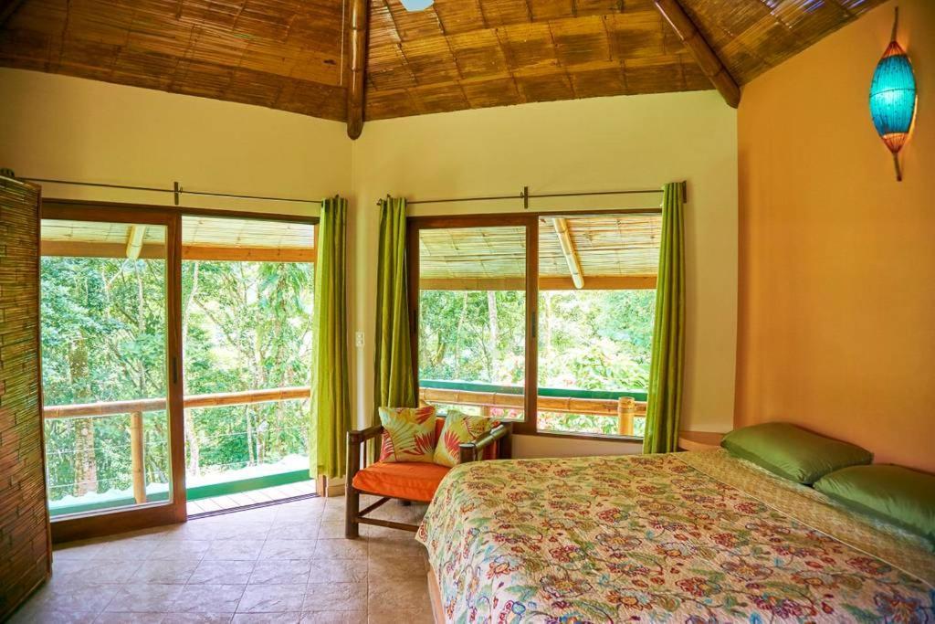 Manoas Bed & Breakfast Uvita Luaran gambar