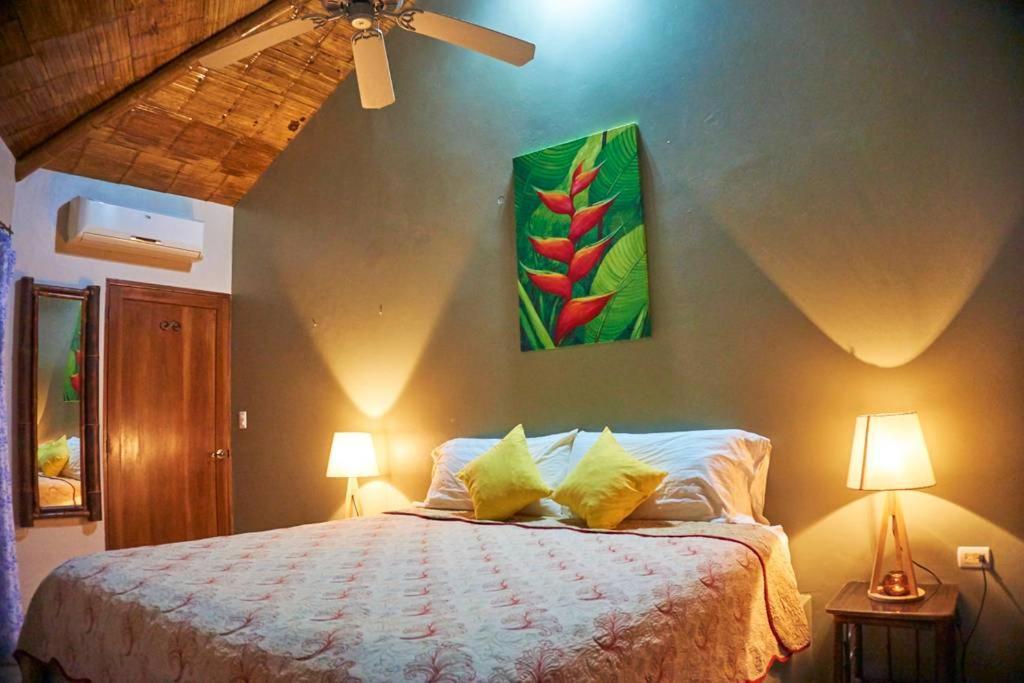 Manoas Bed & Breakfast Uvita Luaran gambar